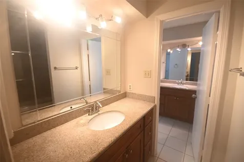 8340 La Roche Lane Houston TX 77036