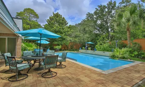 13802 Menasco Court Houston TX 77077