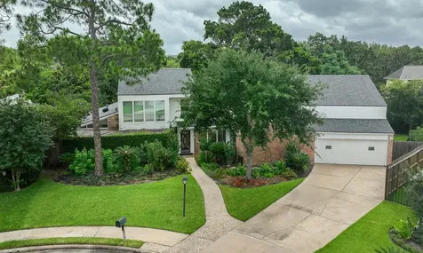 13802 Menasco Court Houston TX 77077