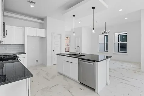 2924 El Fenice Lane Houston TX 77057