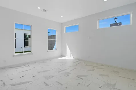 2924 El Fenice Lane Houston TX 77057