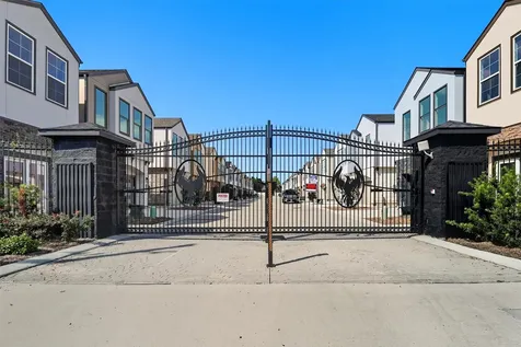 2924 El Fenice Lane Houston TX 77057