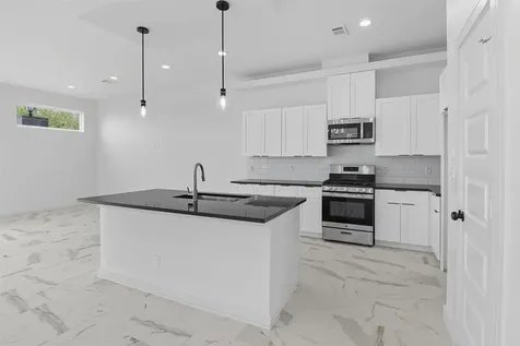 2924 El Fenice Lane Houston TX 77057