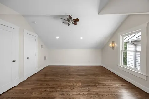 529 Highland Street Houston TX 77009