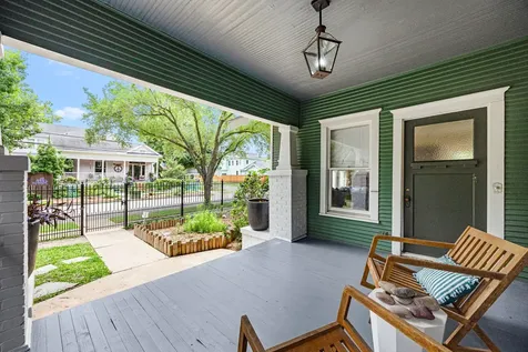 529 Highland Street Houston TX 77009