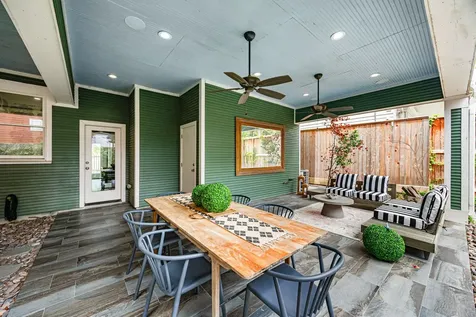 529 Highland Street Houston TX 77009