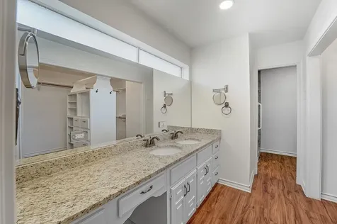 640 S College Street La Grange TX 78945