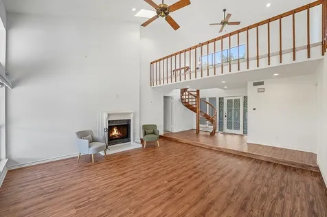 640 S College Street La Grange TX 78945