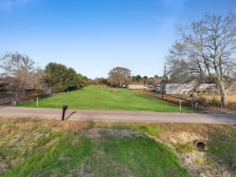 16195 Marsh Road Hamshire TX 77622