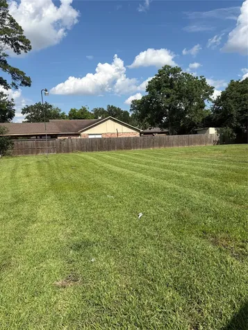 9118 Nyssa Street Houston TX 77078