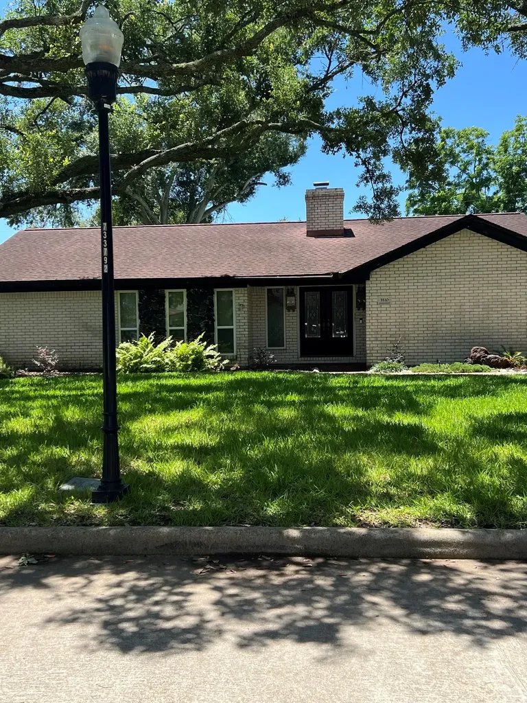 3510 Linwood Street Pearland TX 77581