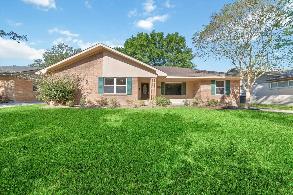 11426 Endicott Lane Houston TX 77035
