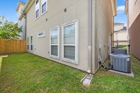 5919 Turtle Beach Lane Houston TX 77036