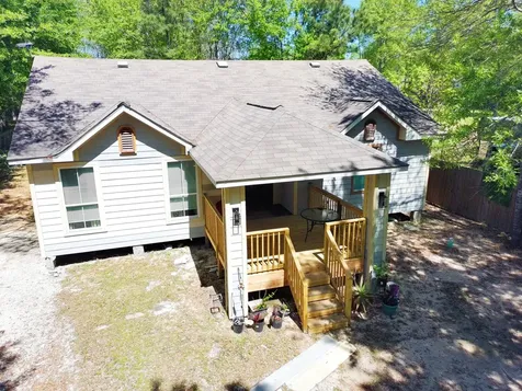 1226 County Road 5007 Cleveland TX 77327