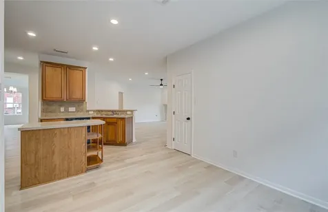 2030 Creek Shore Lane Pearland TX 77581