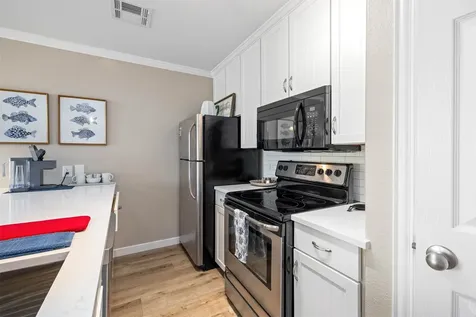 9520 Seawall Boulevard 254 Galveston TX 77554