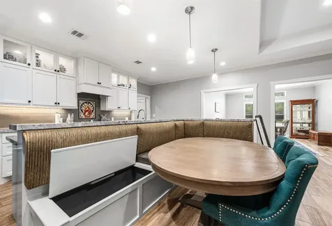 201 Hillcrest Drive Alvin TX 77511