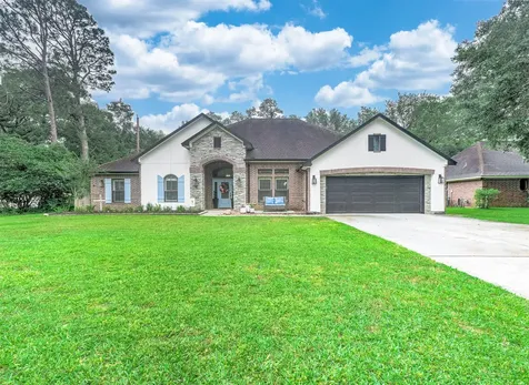 201 Hillcrest Drive Alvin TX 77511