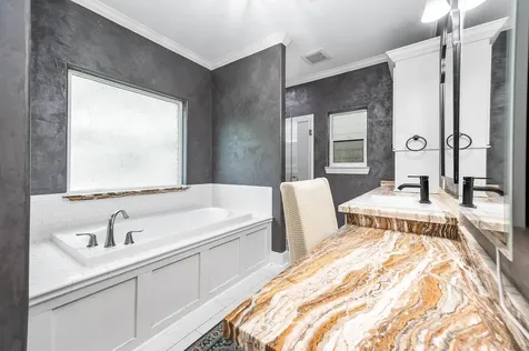 201 Hillcrest Drive Alvin TX 77511