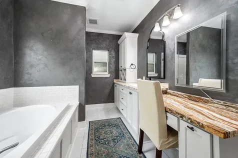 201 Hillcrest Drive Alvin TX 77511
