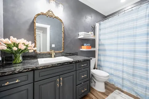 201 Hillcrest Drive Alvin TX 77511