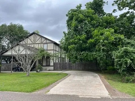 310 W Stewart Street Willis TX 77378