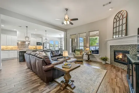 2424 Prairie Mist Lane Friendswood TX 77546