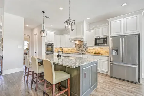 2424 Prairie Mist Lane Friendswood TX 77546