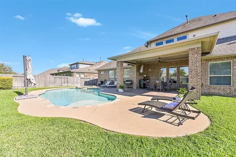 2424 Prairie Mist Lane Friendswood TX 77546