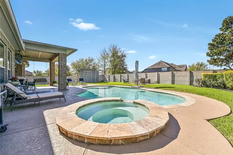 2424 Prairie Mist Lane Friendswood TX 77546