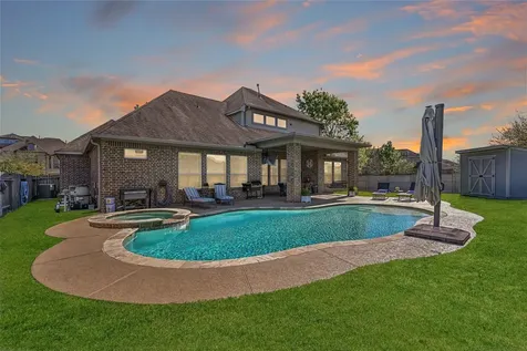 2424 Prairie Mist Lane Friendswood TX 77546