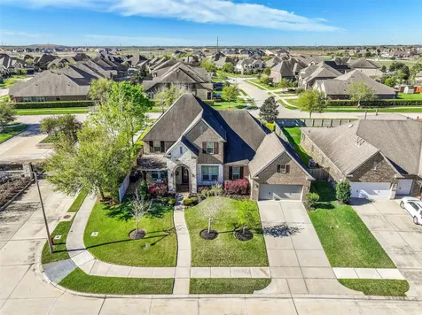 2424 Prairie Mist Lane Friendswood TX 77546