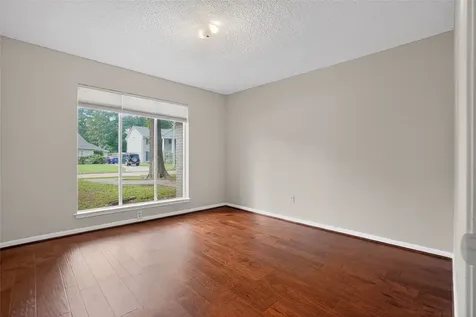 1927 Hidden Creek Drive Kingwood TX 77339
