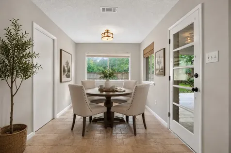 1927 Hidden Creek Drive Kingwood TX 77339