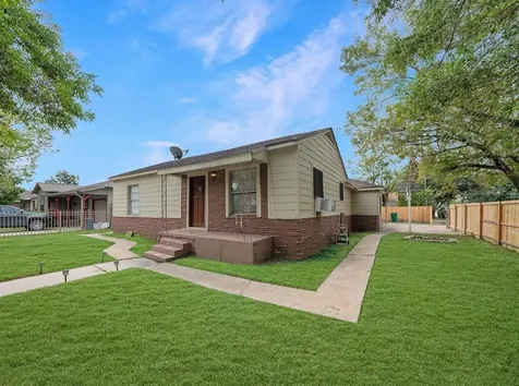 2111 3RD Street Galena Park TX 77547