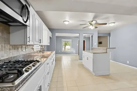 2111 3rd Street Galena Park TX 77547
