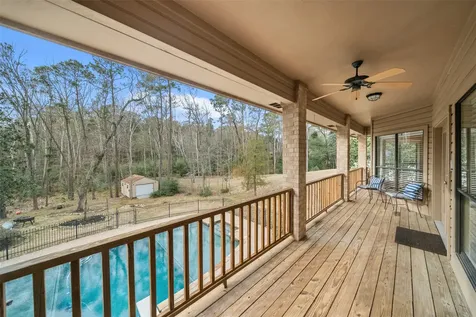 6 Highland Hollow Drive Conroe TX 77304