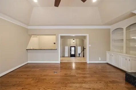 6 Highland Hollow Drive Conroe TX 77304