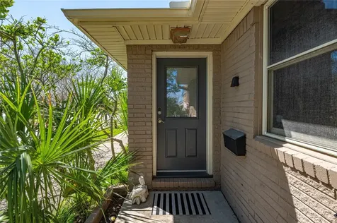 4526 Avenue S Galveston TX 77551