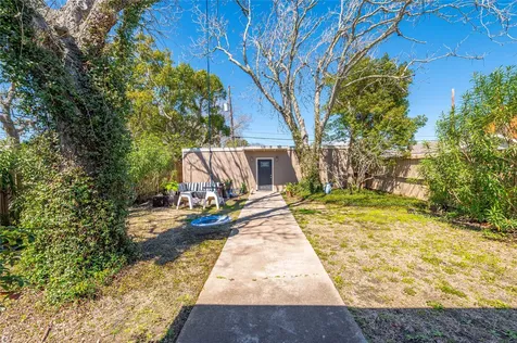 4526 Avenue S Galveston TX 77551