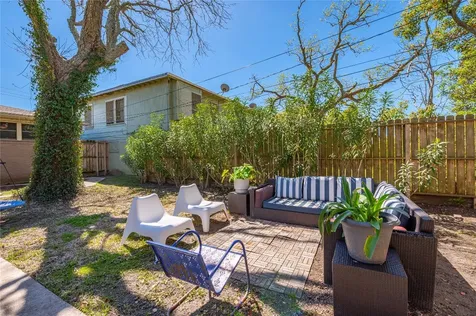 4526 Avenue S Galveston TX 77551