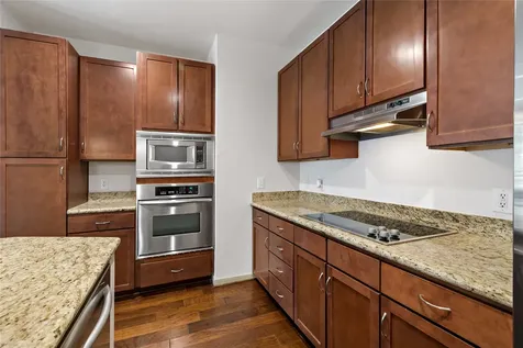 505 Jackson Hill Street 103 Houston TX 77007