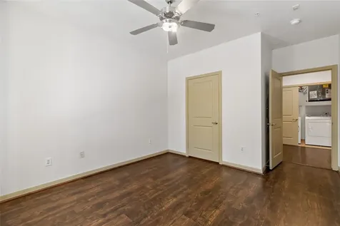 505 Jackson Hill Street 103 Houston TX 77007