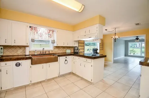 2106 Glenn Lakes Lane Missouri City TX 77459