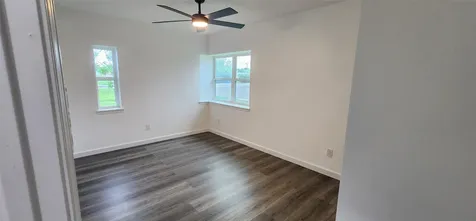 1001 S South Iowa Street La Porte TX 77571