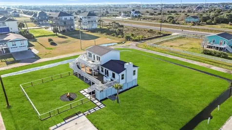 3913 11 Mile Road Galveston TX 77554