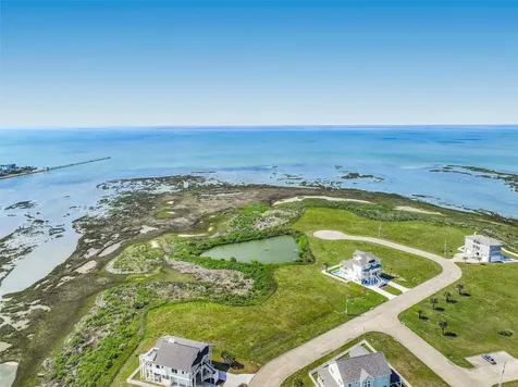 3906 Curlew Drive Galveston TX 77554