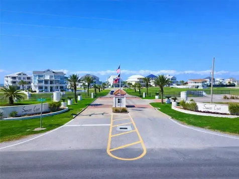 3906 Curlew Drive Galveston TX 77554
