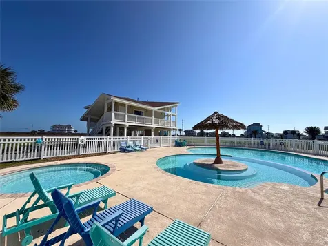 3906 Curlew Drive Galveston TX 77554