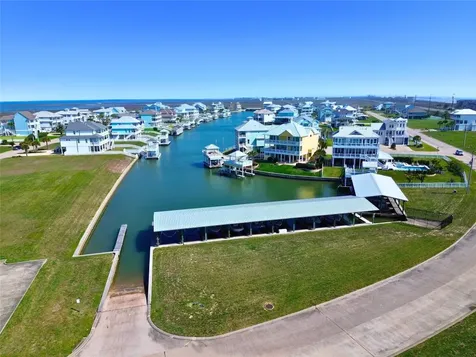 3906 Curlew Drive Galveston TX 77554